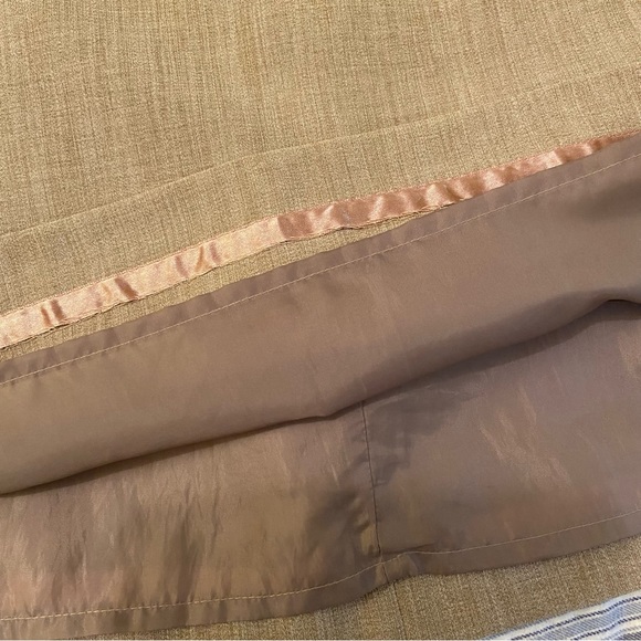 Worthington. Beige Pencil Skirt. Lined. Above the knee. - Picture 4 of 4